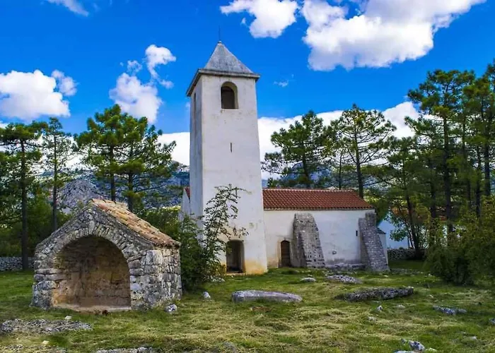 In Starigrad-paklenica 43595